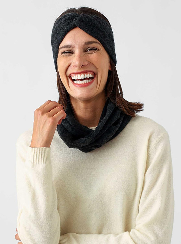 Zwillingsherz Stirnband aus 100% Kaschmir - Hochwertiges Grobstrick-Kopfband im Uni Design für Damen