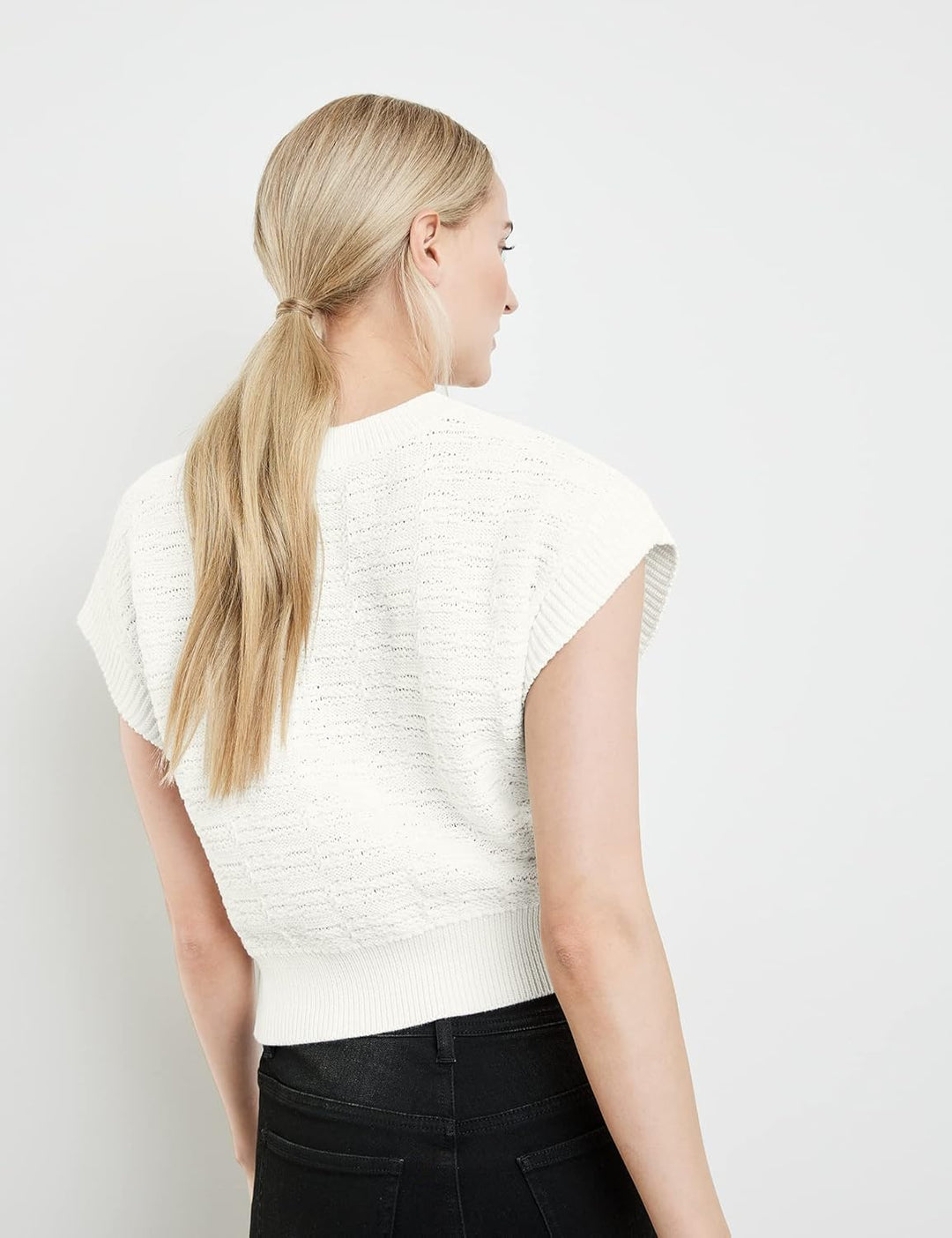Taifun Damen 472401-15301 Pullunder 40 Offwhite, 40 Offwhite