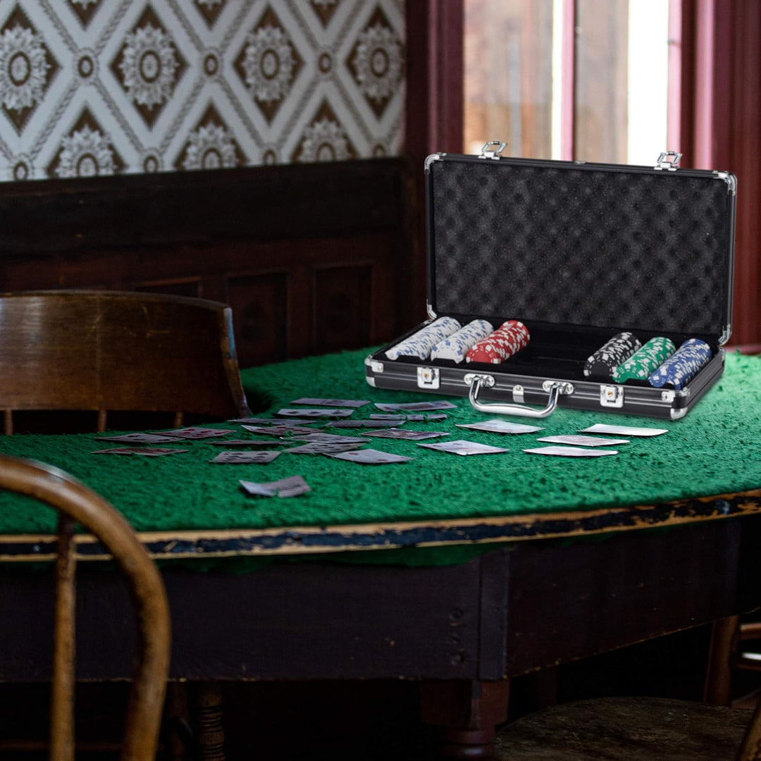 Relaxdays Pokerkoffer, 300 Pokerchips ohne Wert, 2 Kartendecks, 5 Würfel, Dealerbutton, abschliessba