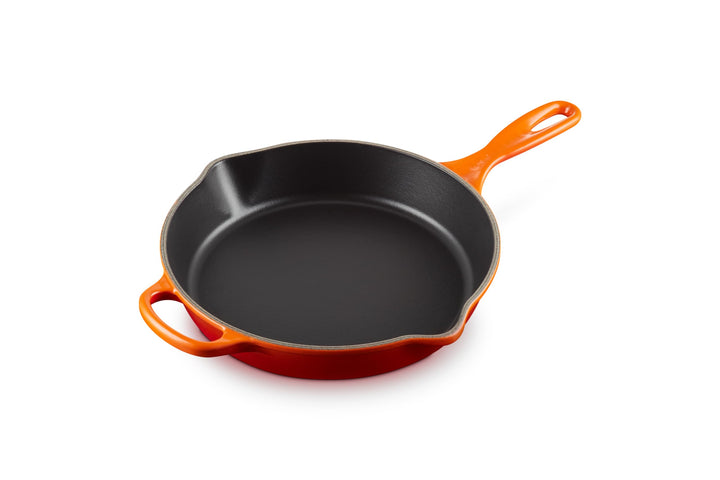 LE CREUSET Signature Hohe Brat- und Servierpfanne aus Gusseisen, für alle Herdarten und Backöfen, 26