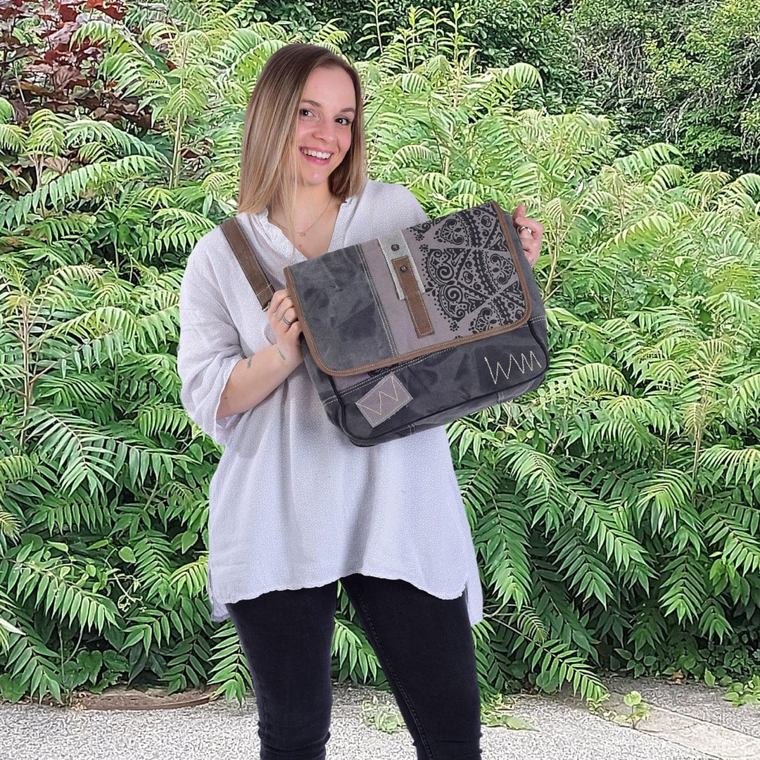 Sunsa Damen Umhängetasche/Messenger Tasche aus grauem Canvas. Grosse Crossbody Bag Geschenkideen für