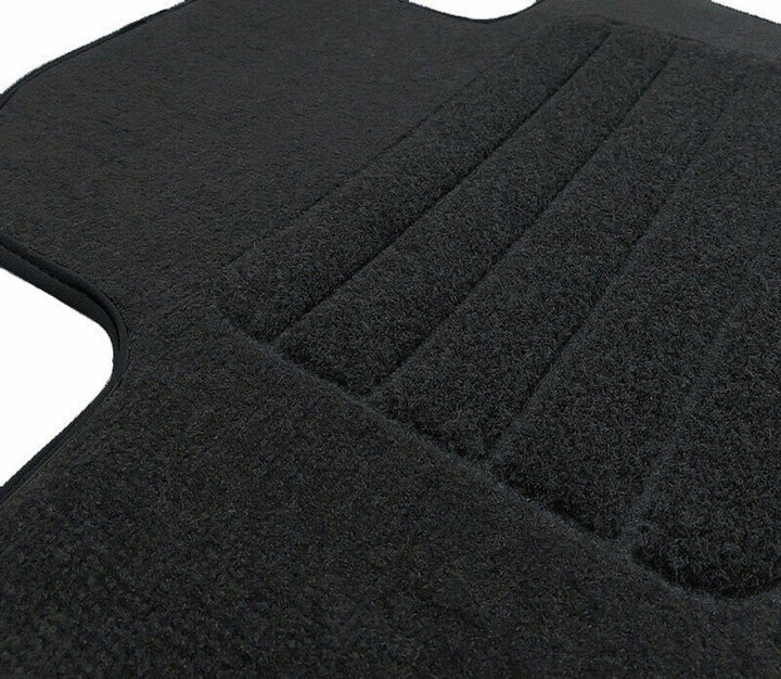 Premium Velourmattenset für MG Marvel R ab Bj. 2021 3-TLG. PREM ovale Befestigungen Mit Absatzschone