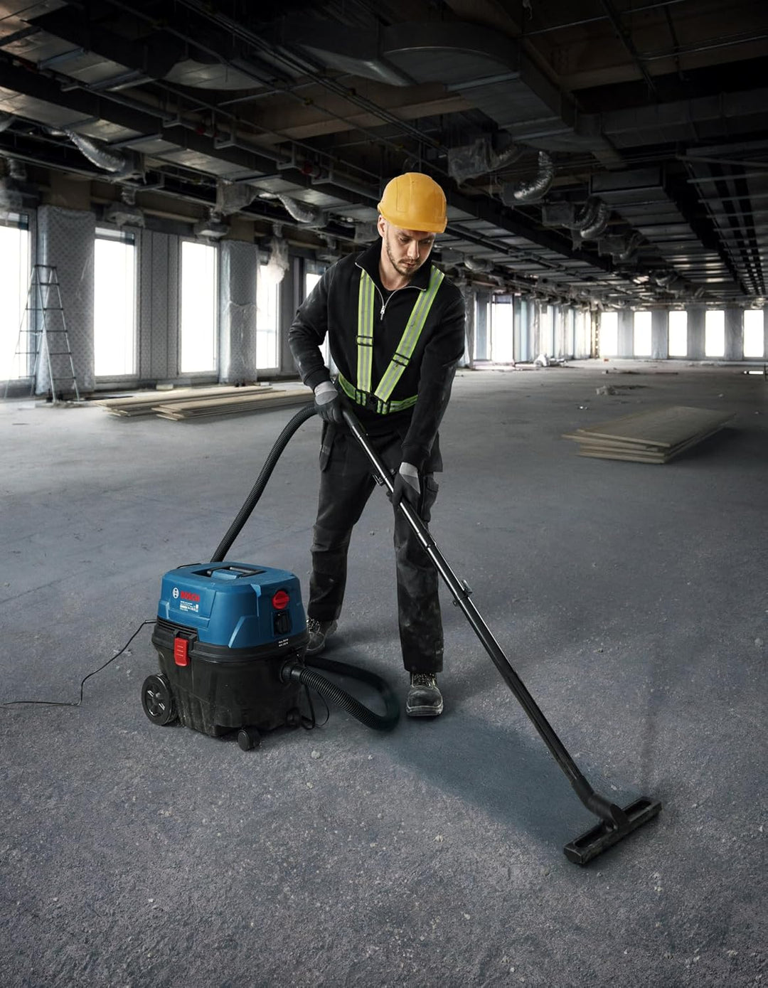 Bosch Professional 12V System Akku Nass-/Trockensauger GAS 12V-25 (inkl. Fugendüse, 3 m Schlauch, an