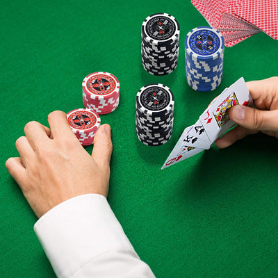 AufuN Pokerset mit hochwertigen Chips Laser Pokerchips Poker inkl. 2X Pokerdecks, 5X Würfel, 1x Deal