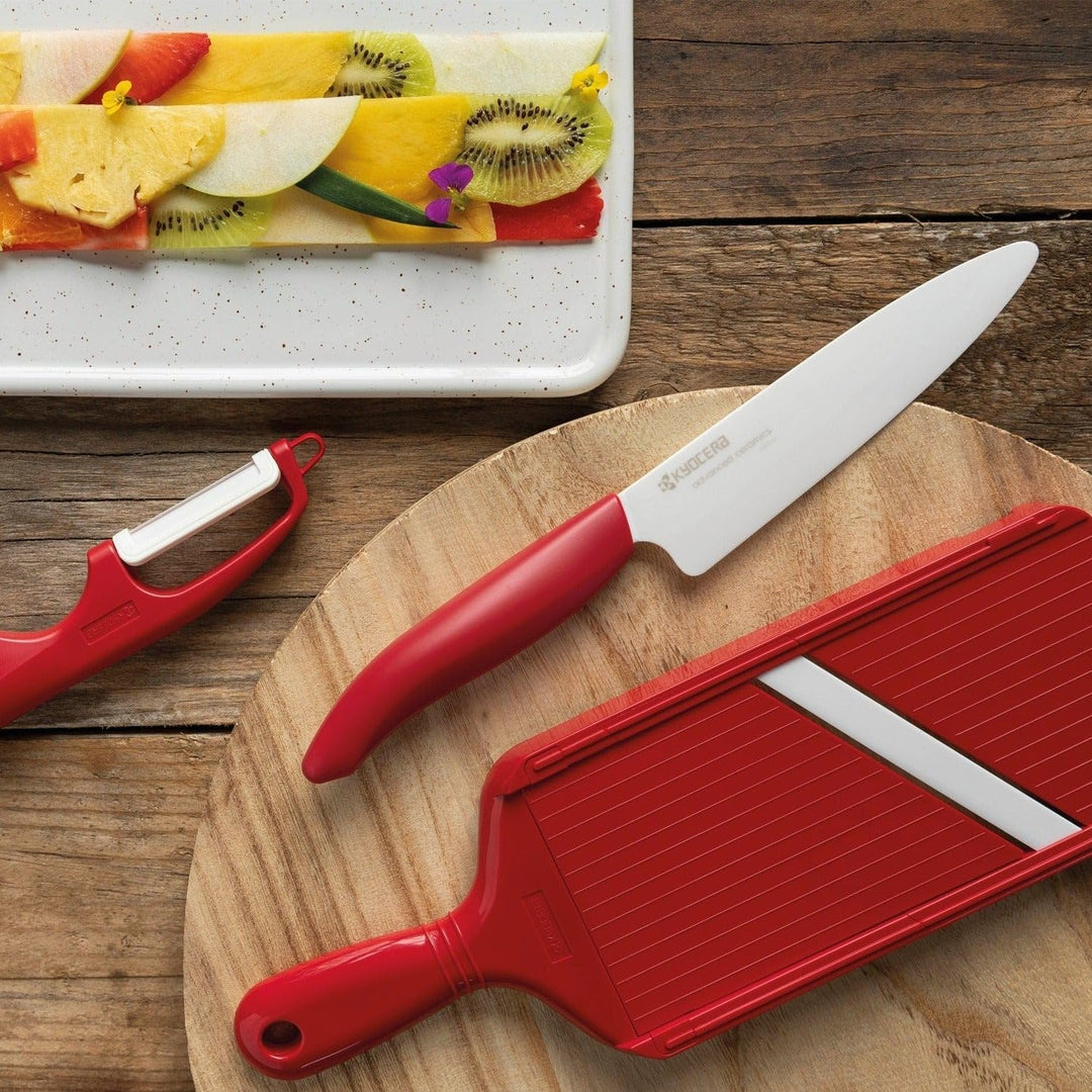 Kyocera GEN Colour Starterset, Obst-/Gemüsemesser (Klinge 11 cm) mit Schäler, roter Griff Rot Starte