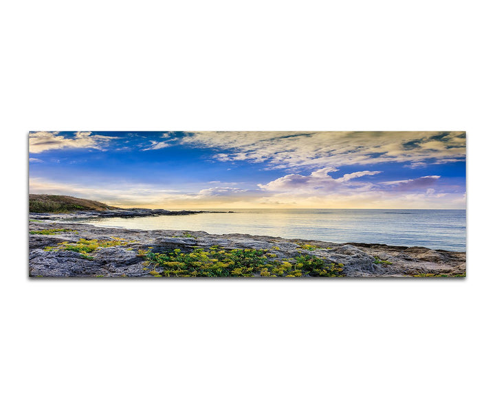 Paul Sinus Art Panoramabild auf Leinwand und Keilrahmen 150x50cm Küste Felsen Meer Wolken