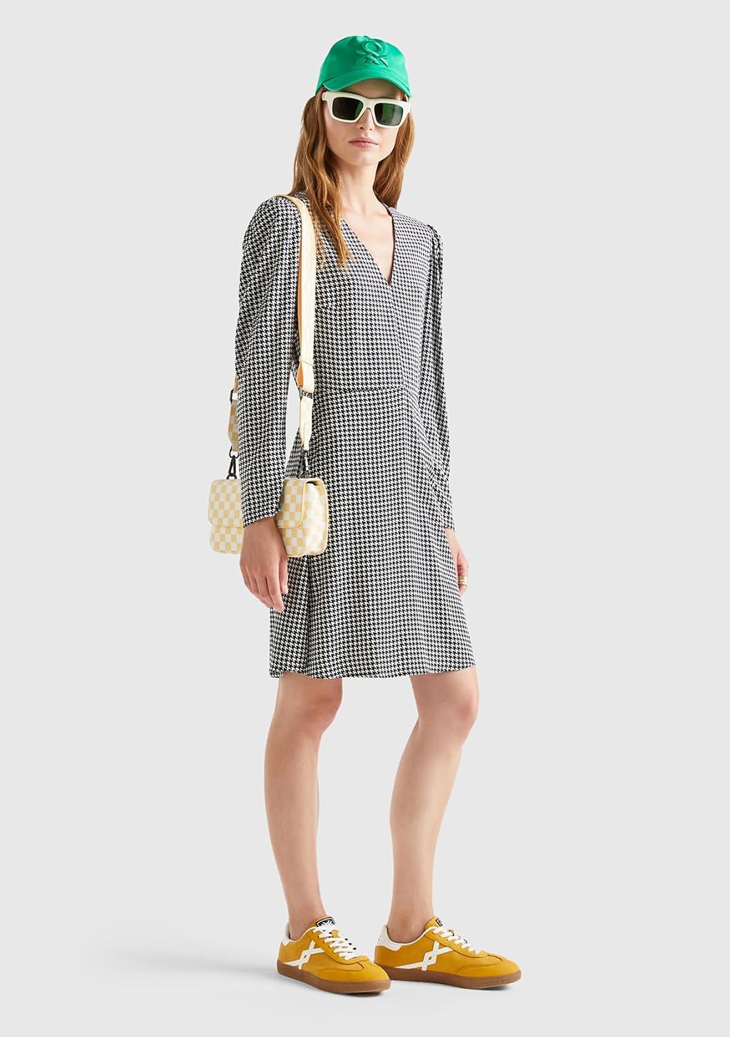 United Colors of Benetton Damen Kleid S Pied De Poule Weiss und Schwarz 63u, S Pied De Poule Weiss u