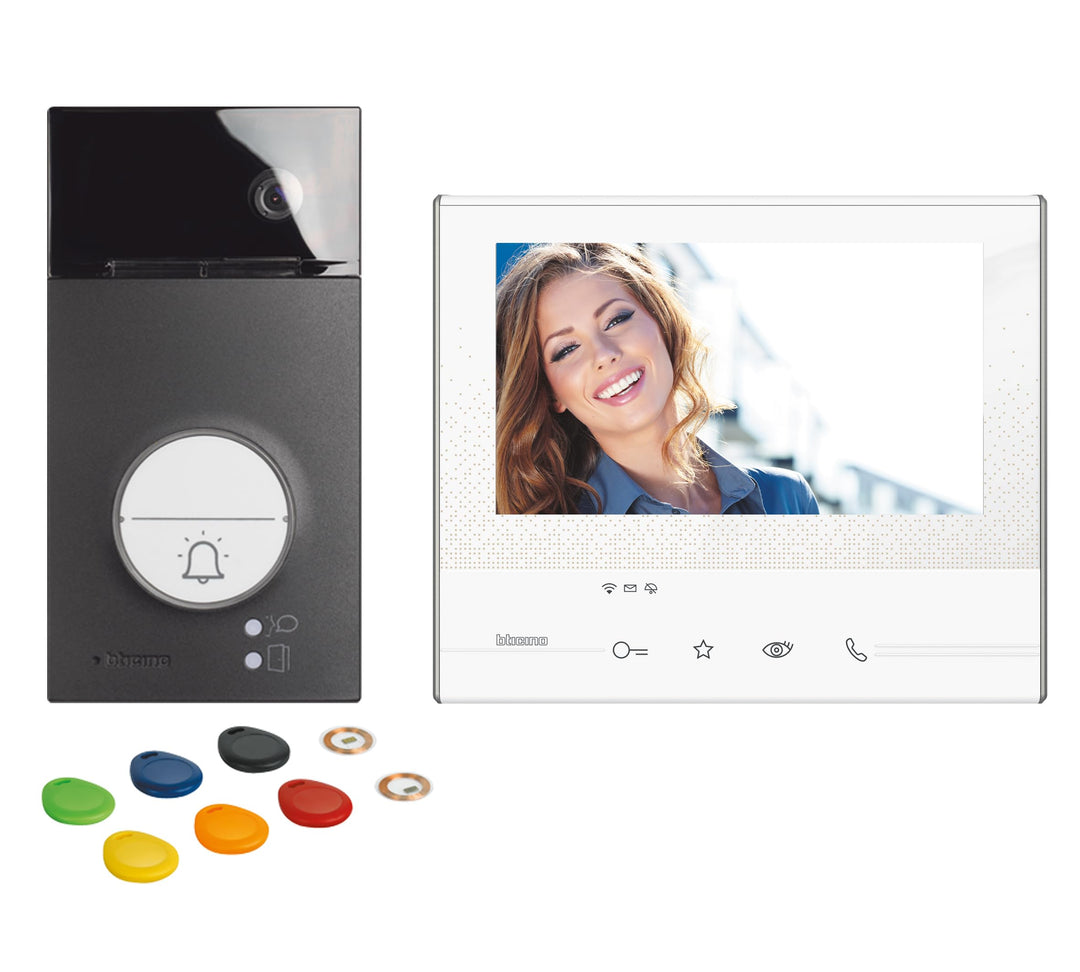 BTICINO, Flex ONE 2-Draht Videosprechanlagen WLAN Set, Classe 300 X13E mit 7" Touchscreen, 105° Weit
