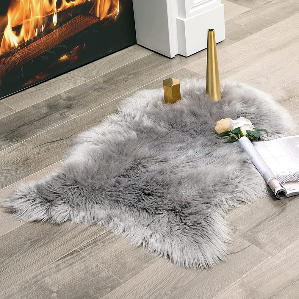 Faux Lammfell Schaffell Teppich Grau 40x60 cm, Longhair Flauschiger Teppiche Wohnzimmer Deko Weicher