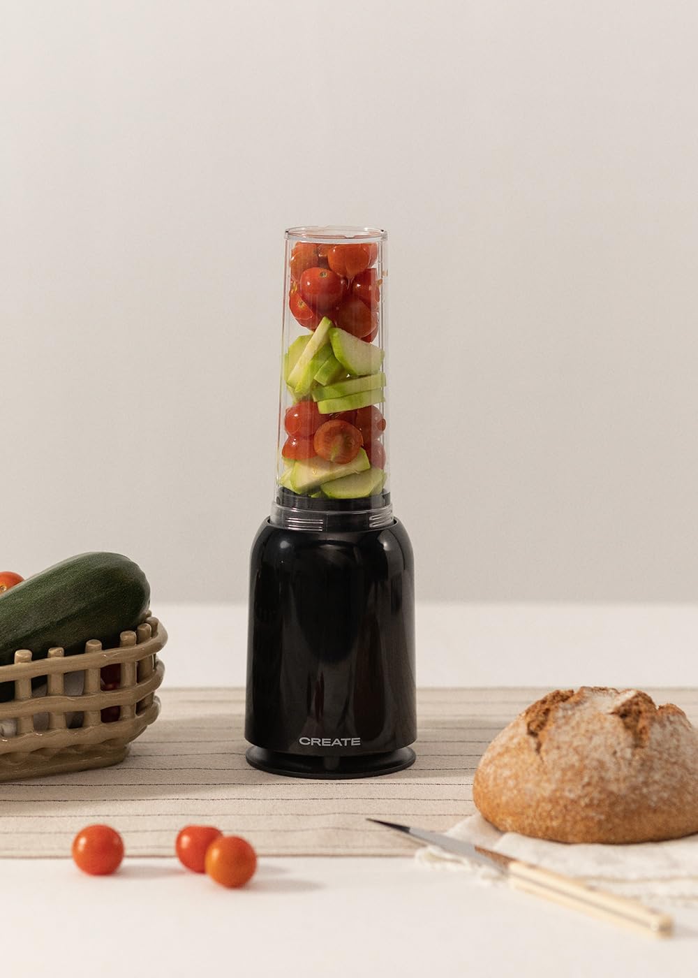 CREATE/MOI/Standmixer Schwarz/Mixer für Smoothies und Milchshakes, 400ml Glas, BPA-frei, tragbar, Ed
