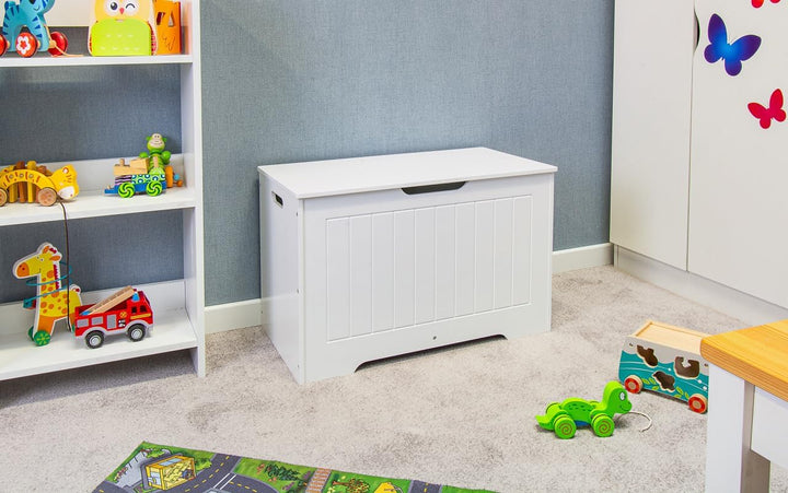 Leomark Weisse Aufbewahrungsbox mit Deckel DECORIA Spielzeugtruhe aus Holz, Kinderbank und Stauraum,