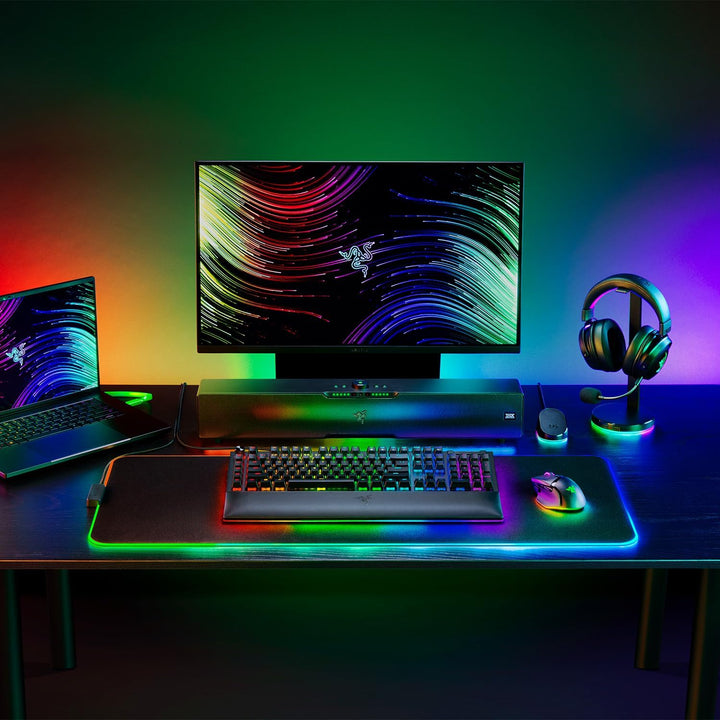Razer BlackWidow V4 Pro - Mechanische Gaming-Tastatur Chroma RGB (grüne mechanische Switches, Befehl