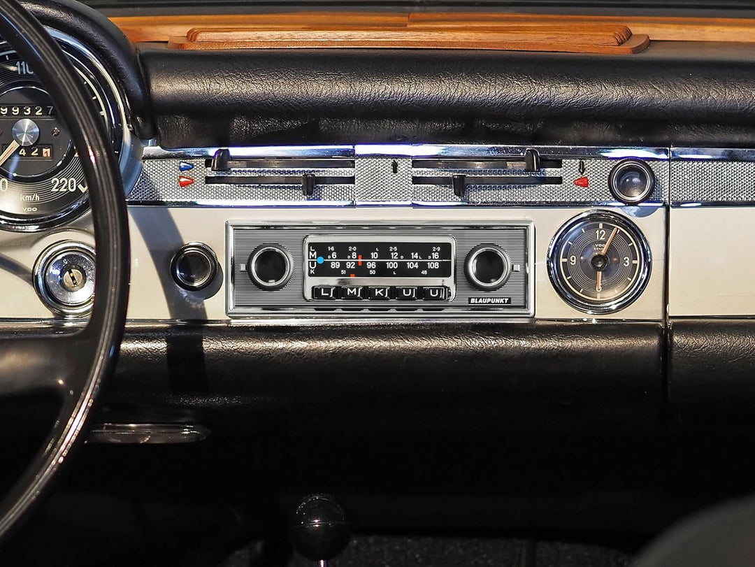 Blaupunkt Frankfurt Stereo MB, 1-DIN Autoradio, Oldtimer-Design, DAB+, Bluetooth, USB, Aux-Eingang,