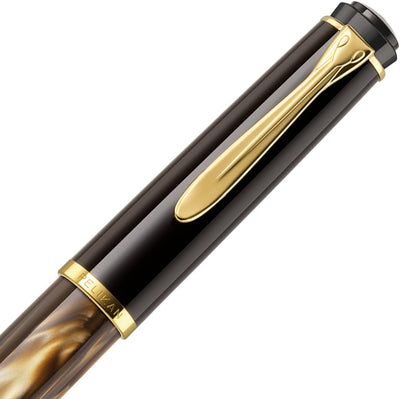 Pelikan Fine-Writing Pelikan 808811 Kolbenfüllhalter Classic M200 Braun-marmoriert, Feder M, in Falt