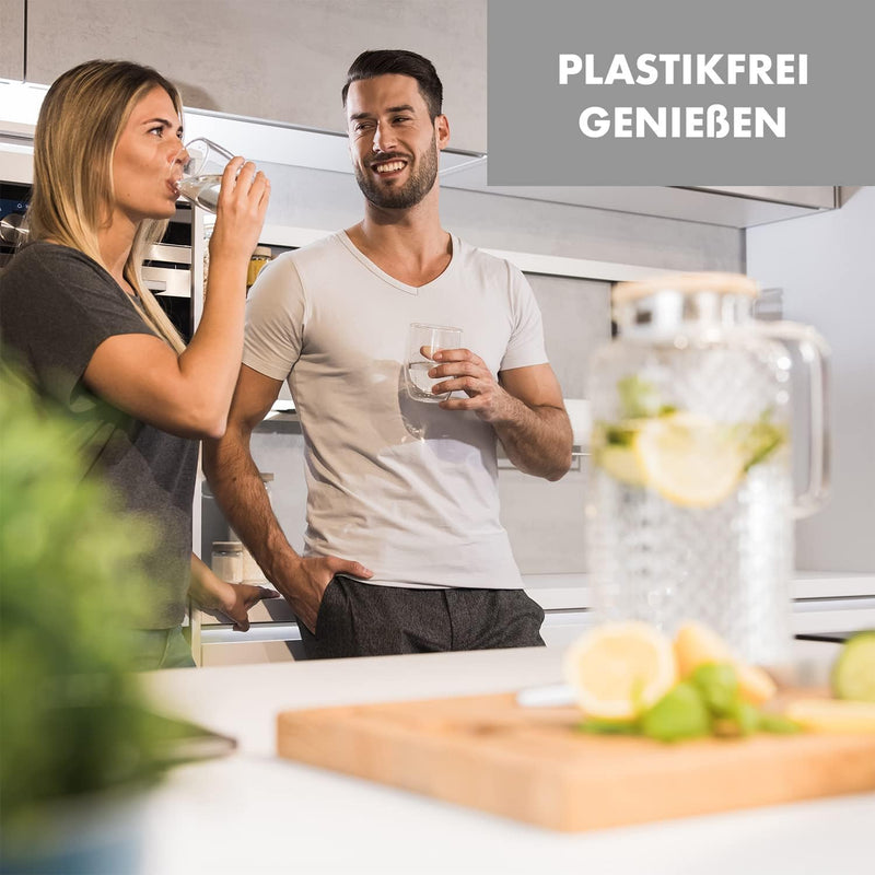 GLASWERK Glaskaraffe mit Deckel (1,5L) und Sieb im Ausguss - Wasserkrug mit Deckel - Karaffe Glas mi