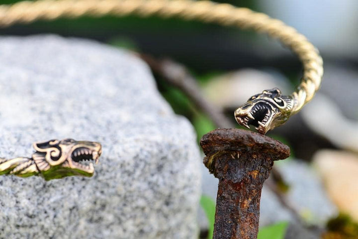Windalf Wikinger Männer Torques FENRAR Ø 14 cm Vikings Hals-Schmuck Handarbeit aus Bronze