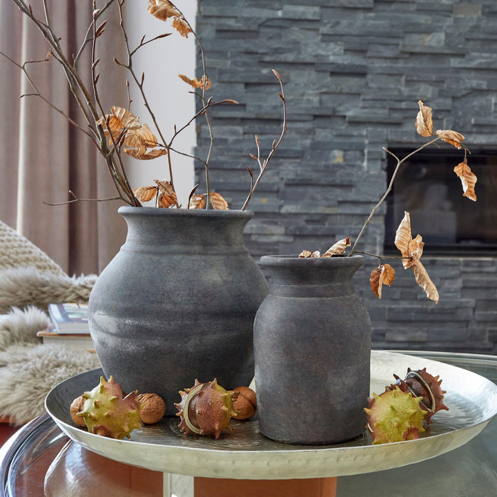 LOBERON® Vase 2er Set Molduc, Zwei unterschiedliche Designs, rustikaler Chic, dunkle Oxidations-Pati