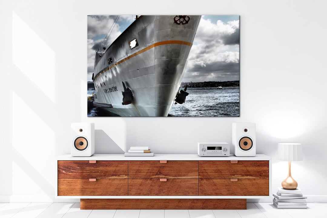 deyoli gigantisches Schiff am Meer im Format: 80x60 als Leinwandbild, Motiv fertig gerahmt auf Echth