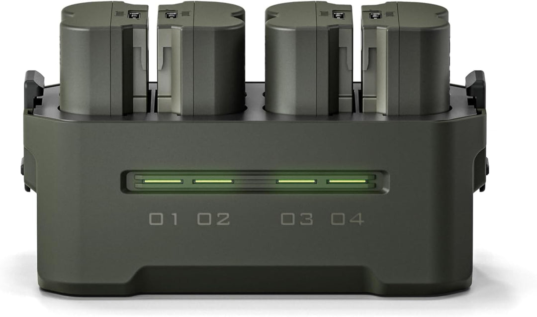 NP-W235 Ersatzakku- und Ladegerät-Set, 4er-Pack 2400-mAh-Akkus und Vierkanal USB-C PD Schnellladeger