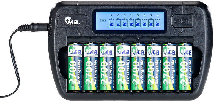 tka Köbele Akkutechnik Accu Ladegerät: Ladegerät für 8 AA(A)-Akkus, LCD-Display und Einzelschacht-Üb