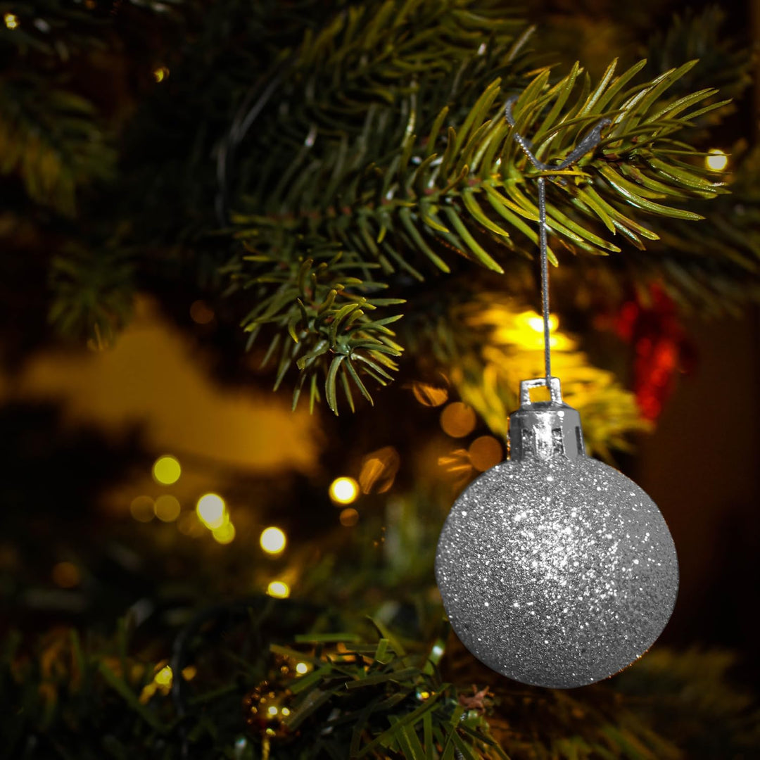 com-four® 51x Weihnachtskugeln, Christbaumkugeln bruchsicher aus Kunststoff für Weihnachten, Baumsch