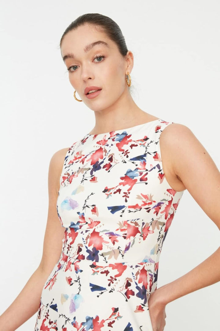 TRENDYOL Damen Blumenmusterkleid. Dress 36 Multi Color, 36 Multi Color