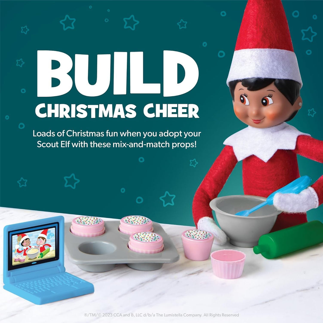 The Elf on The Shelf® Polar Props® Kochschule | Kreatives Koch-Set für Scout Elfen mit Mini-Laptop,