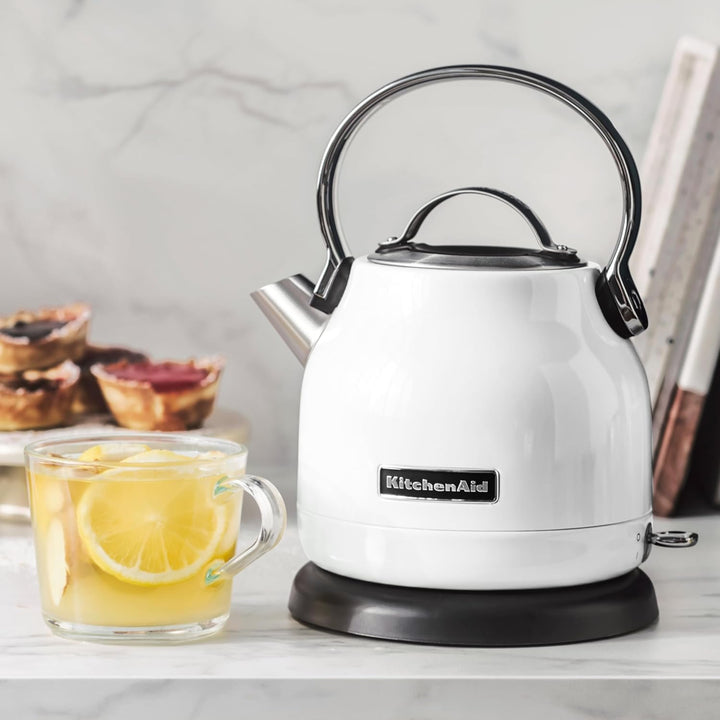 KitchenAid CLASSIC Wasserkocher mit 1,25 L Fassungsvermögen, 1.25 L, weiss, Weiss