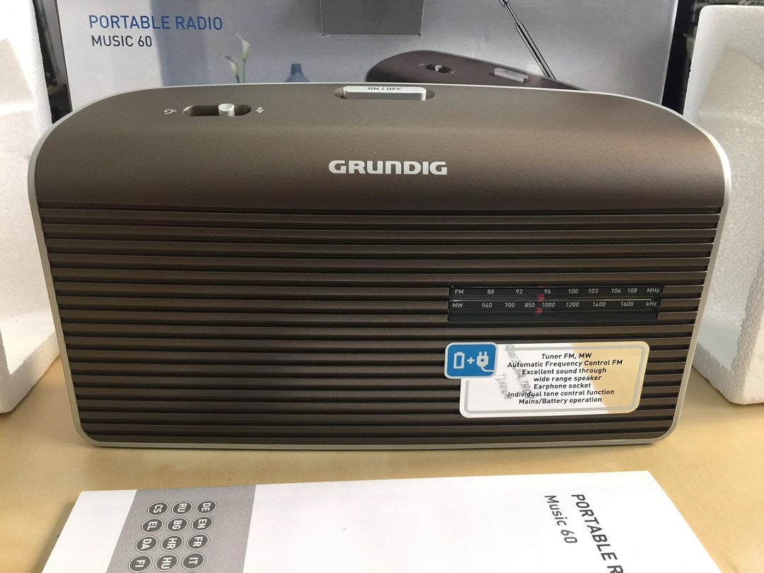 Grundig Music 60, empfangsstarkes Radio im modernen Design, brown/silver braun/silber empfangsstarke