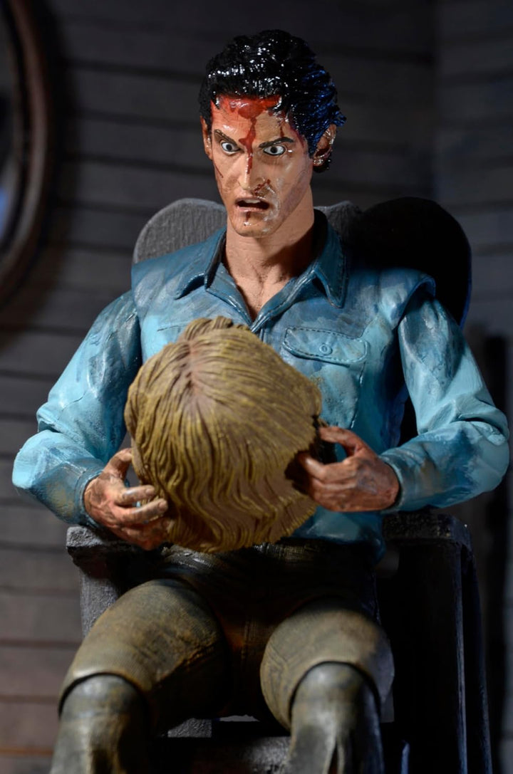 Evil Dead Ultimate Ash Actionfigur, 17,8 cm
