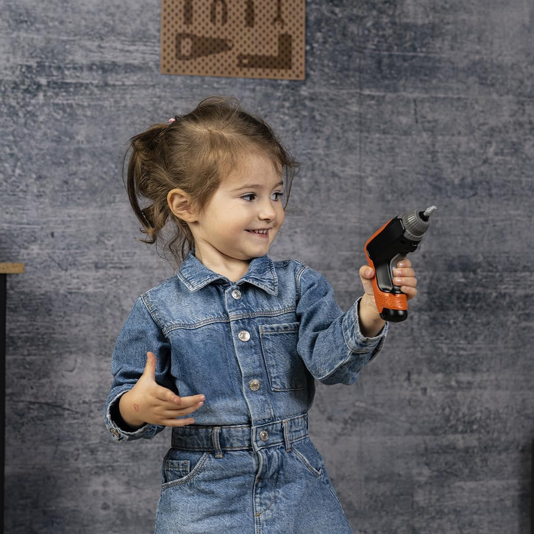 Smoby – Black+Decker Kinderwerkbank mit Kran – 87 Zubehörteile inkl. 7 Werkzeuge wie Säge, Schraubst