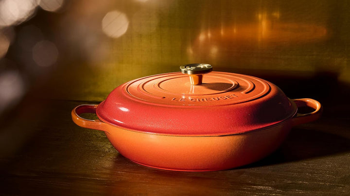 Le Creuset Flamme Dorée Flache Kasserolle, 30 cm Volcanic 3.5 Qt, Volcanic 3.5 Qt
