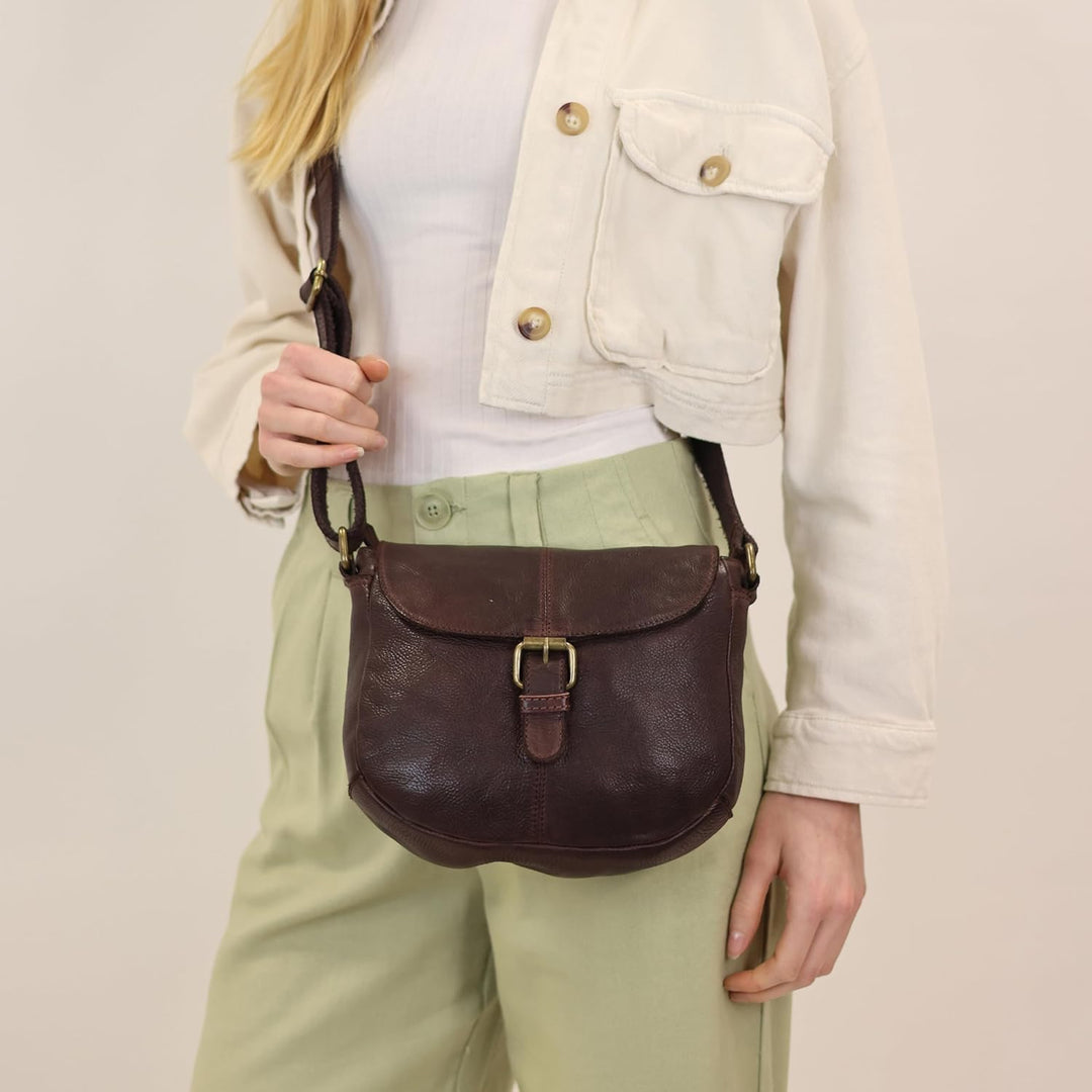 Gusti Leder Umhängetasche Candice | Handgefertigte Ledertasche Damen für Alltag & Freizeit I Elegant