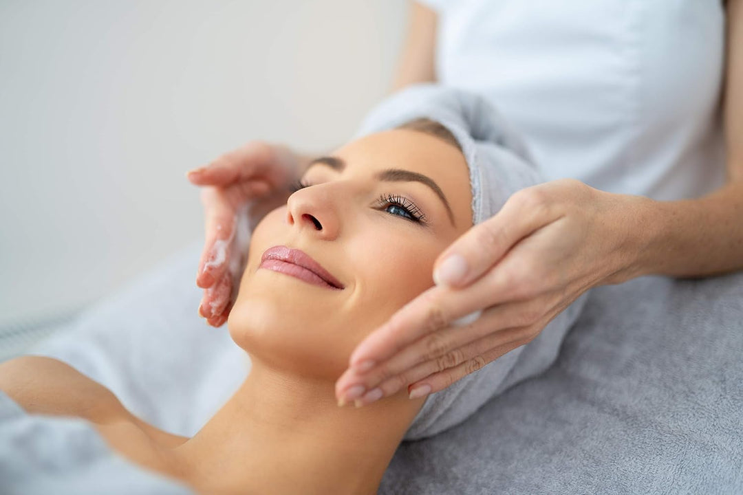 Marina Müller Cosmetics Deep Cleansing Foam Beruhigender, wohltuender Reinigungsschaum für Frauen &amp;