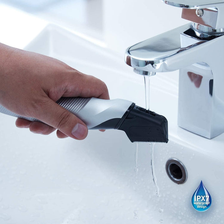 Panasonic Body-Trimmer ER-GK60 mit 3 Aufsätzen, Elektro-Rasierer für Herren, hautschonende Nass- und