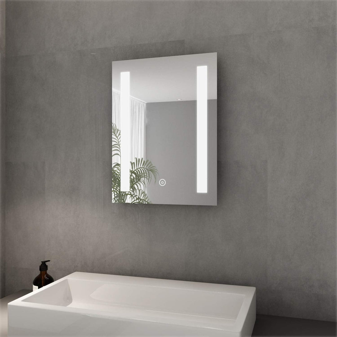 ELEGANT Badspiegel mit LED-Beleuchtung 50 x 70 cm Spiegel kaltweiss Energiesparend LED Badezimmer Wa