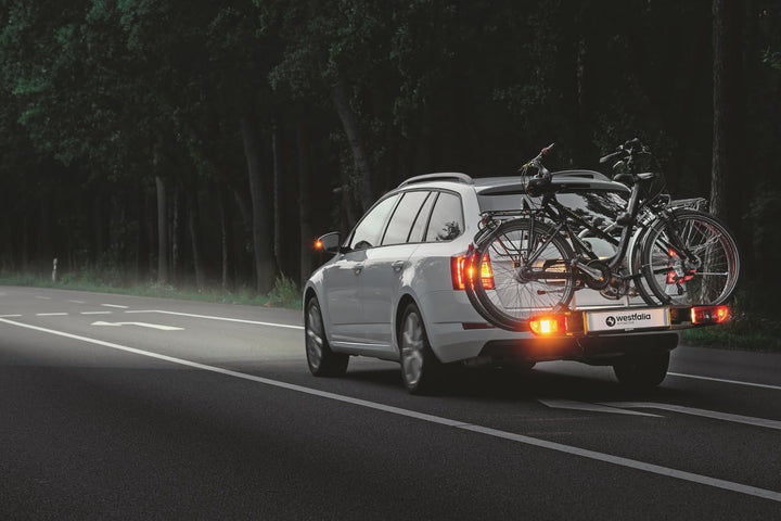 Westfalia Elektrosatz 13-polig und fahrzeugspezifisch für Fiat Doblo Cargo WorkUp Pritschenwagen (ab