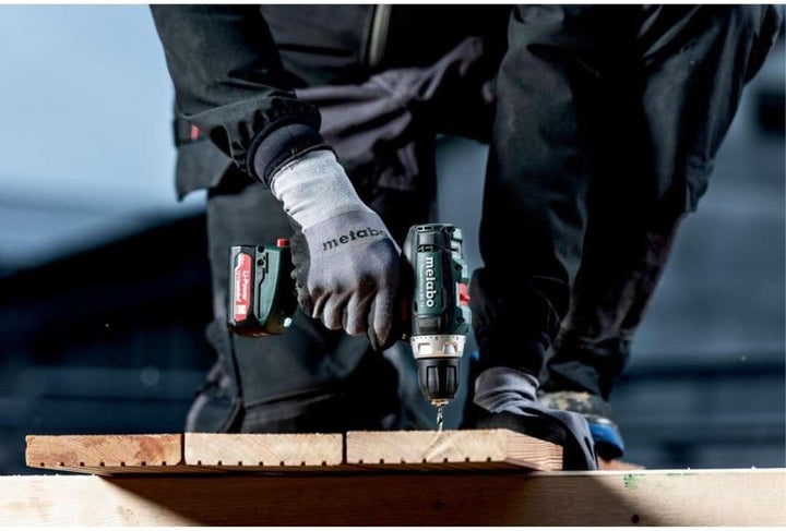 Metabo Akku-Bohrschrauber PowerMaxx BS 12 (601036500) 12V 2x Li-Ion; Ladegerät SC 30; metaBOX 118, A