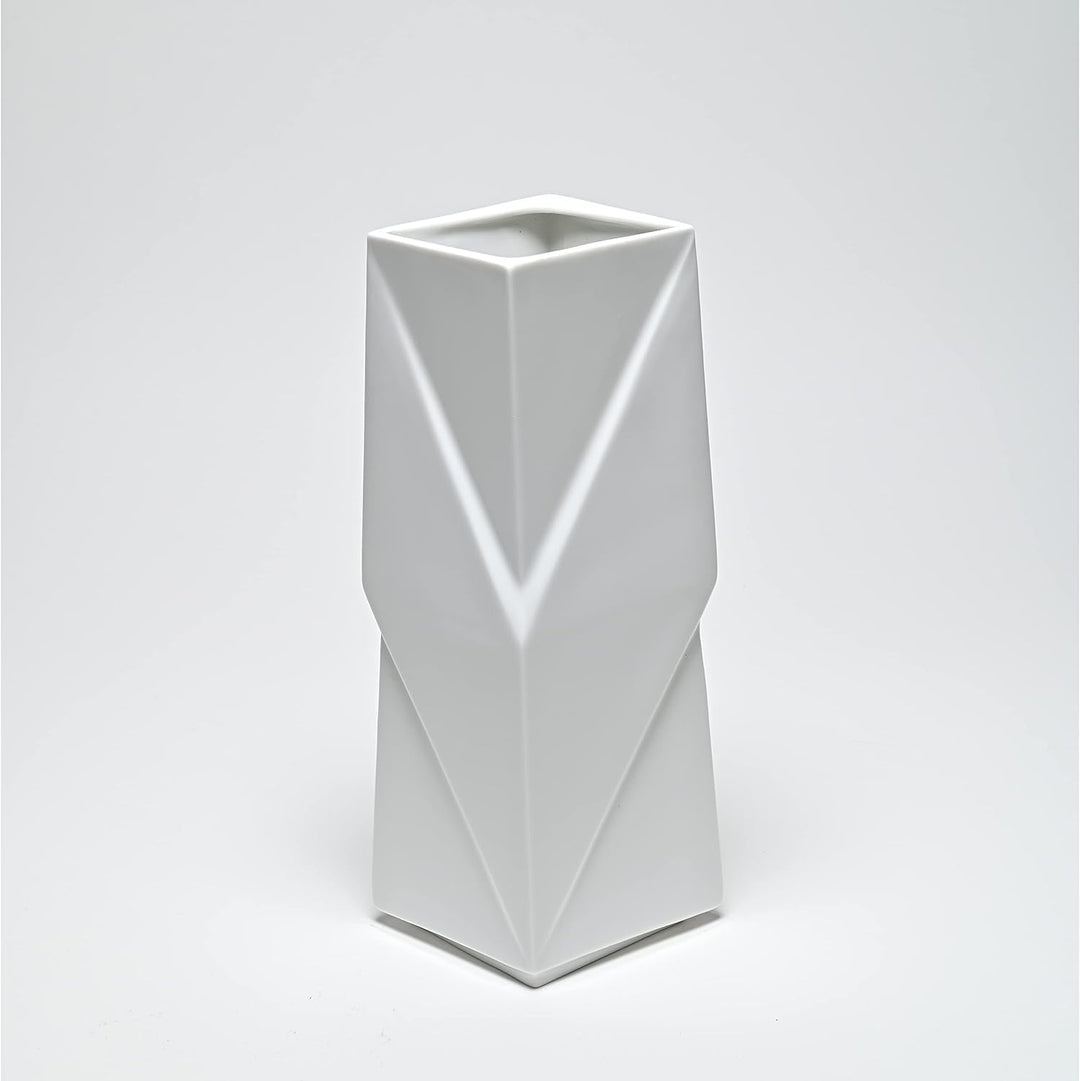 archbase.design - Vase Ribbon small - Made in Germany - Handarbeit - deutsches Hartporzellan (Weiss)