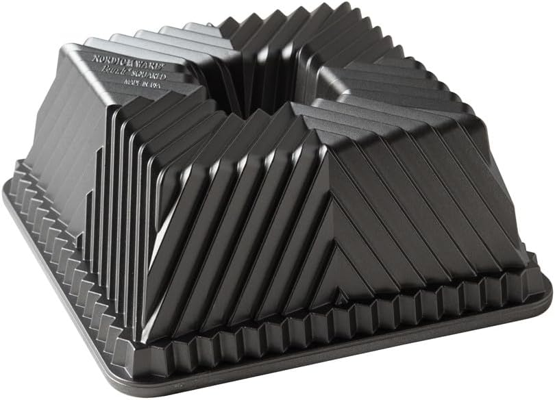 Nordic Ware Backform Bundt Squared Pan Aluminium Gold, 20,3cm x 20,3cm, NW 80577, Gold