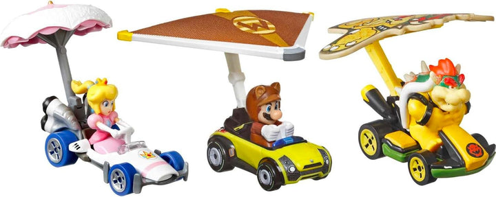 Hot Wheels HDB39 - Super Mario Kart Glider 3er-Pack, 3 Spielzeugautos im Massstab 1:64, mit drehbare