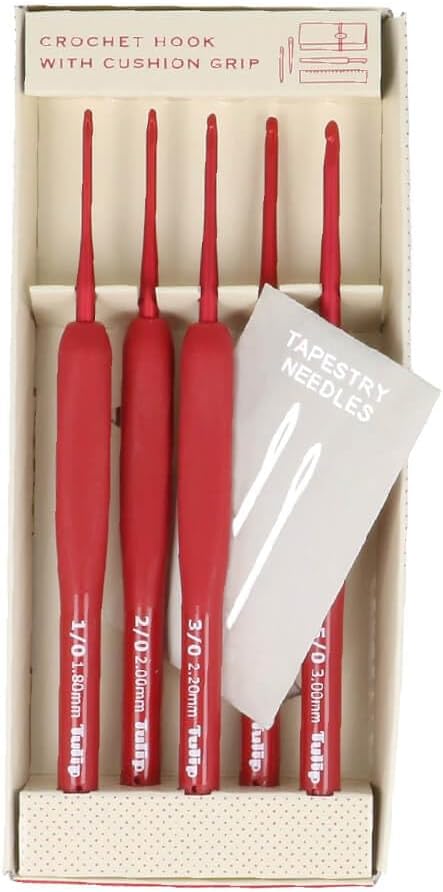 TULIP Etimo Red Crochet Hook Häkelnadel-Set TED-001e, Rot 1,8/2/2,2/2,5/3/3,5/4/5mm Red, 1,8/2/2,2/2