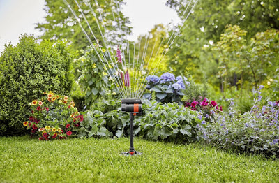 Gardena Sprinklersystem Pipeline Viereckregner: Zur Bewässerung von Flächen bis zu 216 m², Reichweit