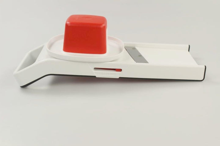 TUPPERWARE Mando-Junior Chef Mandolino Reibe weiss rot 10121