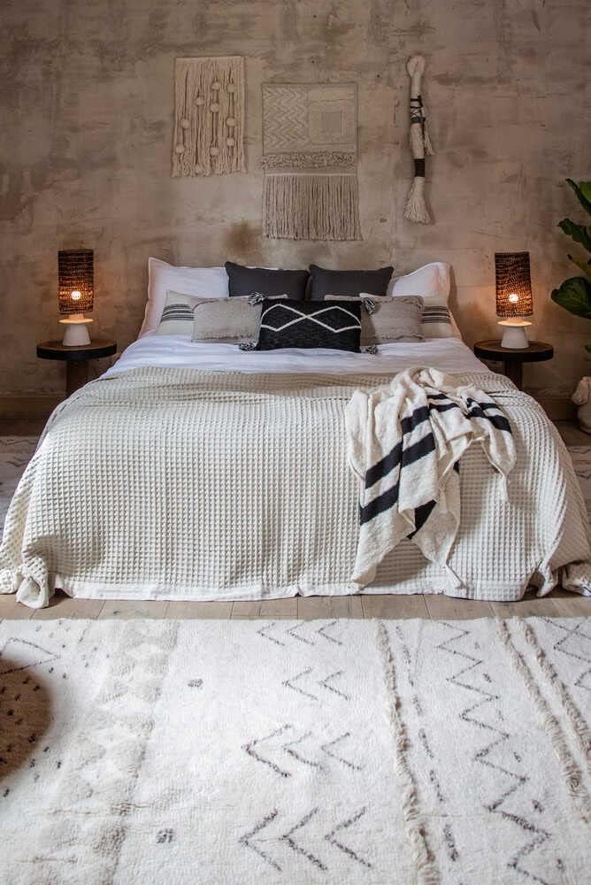 Lorena Canals - Woolable -Waschbarer Wollteppich Lakota Day Braun, Beige, Crema Flor: 100% Wolle. Ba