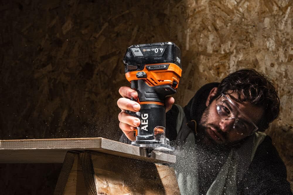 AEG 18 V Pro18V Brushless Akku-Kantenfräser, BOF18BL2-0, ohne Akku u. Ladegerät Kantenfräse 18 V, Ka