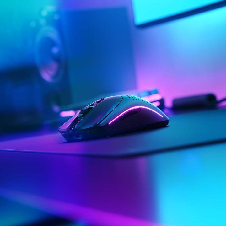 GLORIOUS Model O 2 Wireless Gaming-Maus, 68g, BAMF 2.0 Sensor, Mattschwarz Kabellos Model O 2 Mattsc