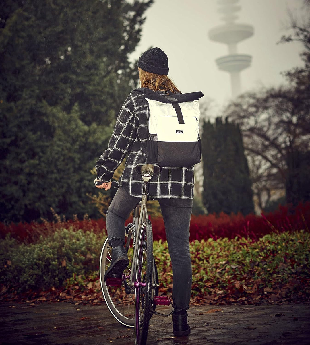 Ela Mo Rucksack Damen Schön, Komfortabel und Durchdacht 18 L (Night Edition - Black), Night Edition