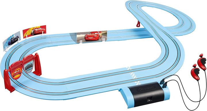 Carrera First Disney Pixar Cars - Piston Cup Autorennbahn für Kinder ab 3 Jahren I 2,9m Rennstrecke