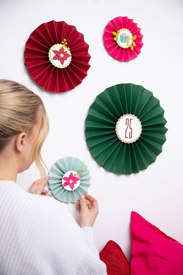 Sizzix Scoring Board & Trimmer (30 cm x 30 cm) | Werkzeug zum Erstellen von Umschlägen, 3D-Boxen, Zu